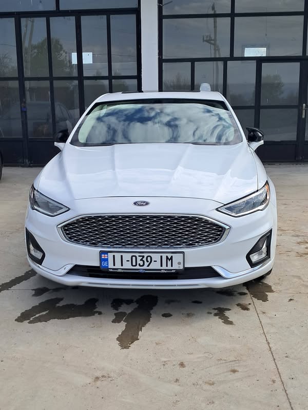 Автомобиль 2020 — 9 500 долларов