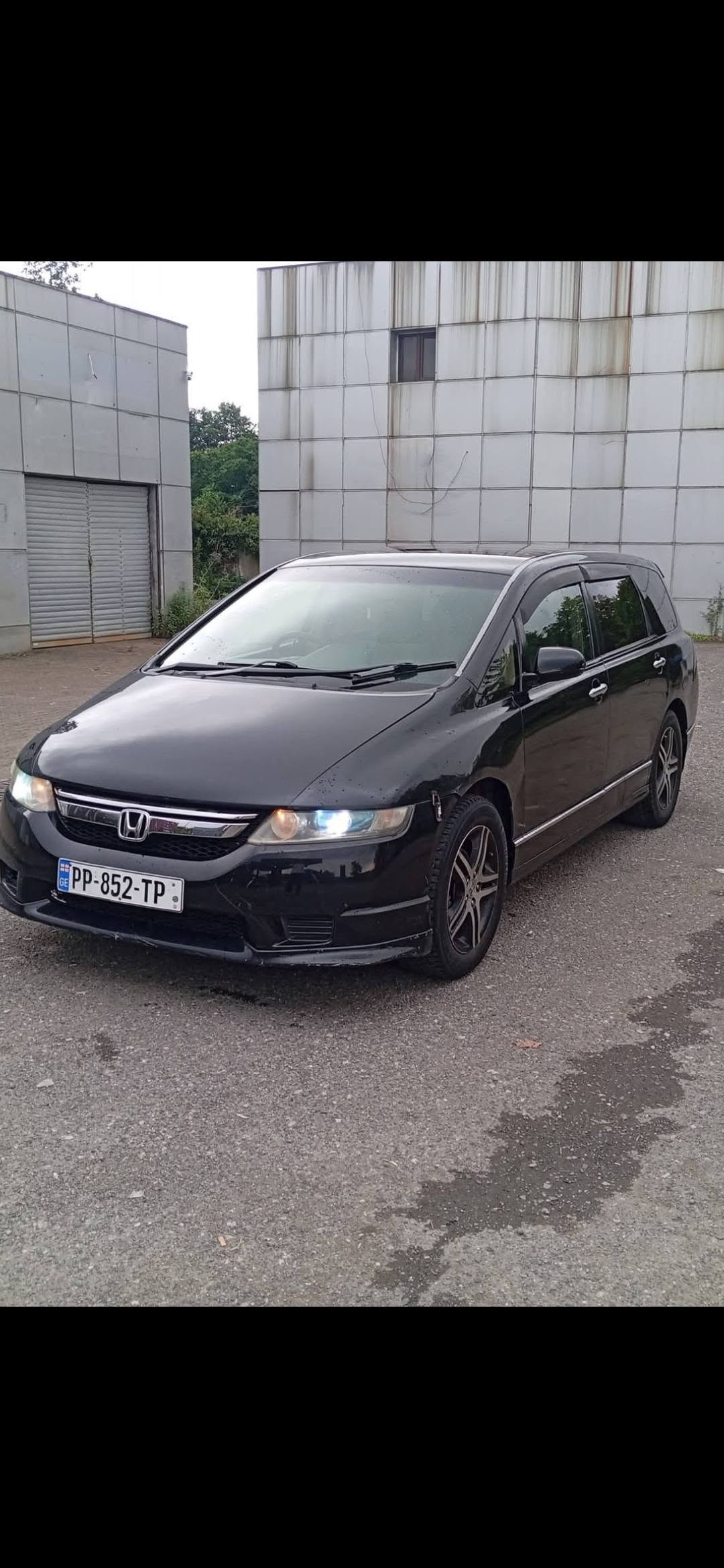 Honda odysei 2004 წლიანი.მეოთხე თაობის ბუნებრივ — 2,500$