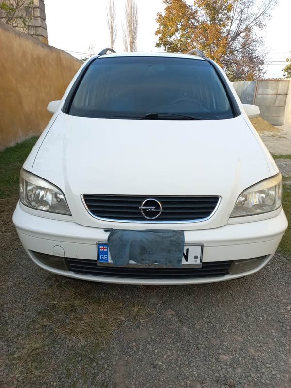 Avtomobil 2003 — 4,200$