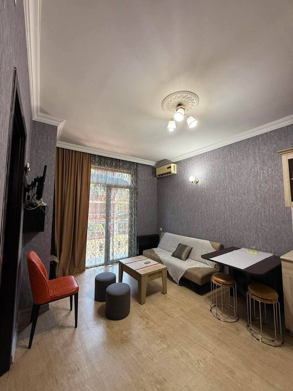 Сдаётся 2-комнатная квартира, Батуми — $450