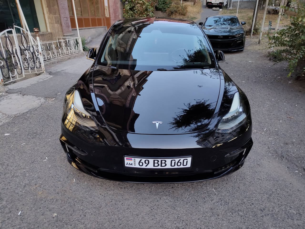 Tesla 2018 — 14,900$