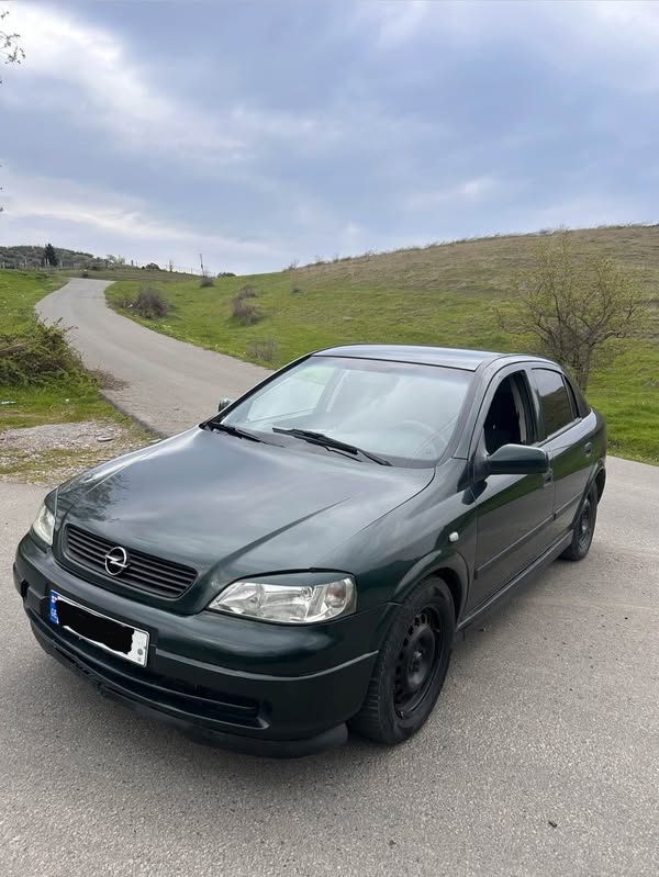 Avtomobil 1999 — 2,000$