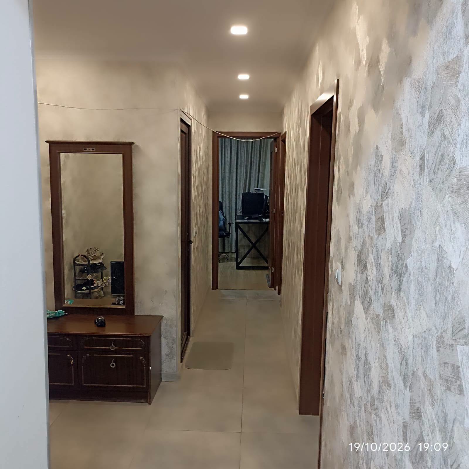In New Rustavi on Meskhisvili street, centrally located — $81,000