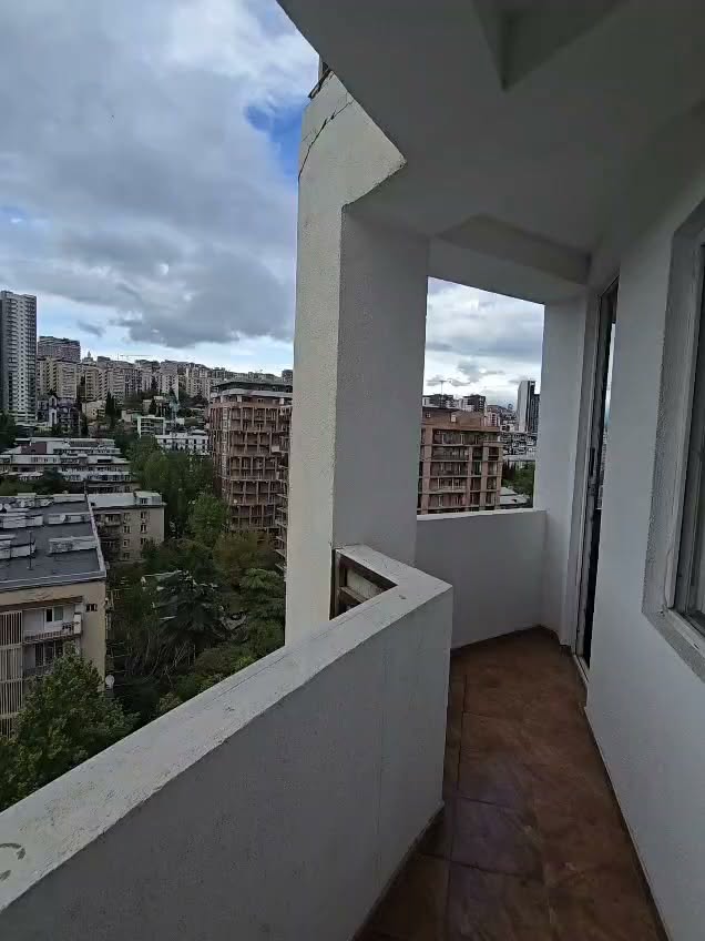 3 oda daire kiraya veriliyor, Tiflis