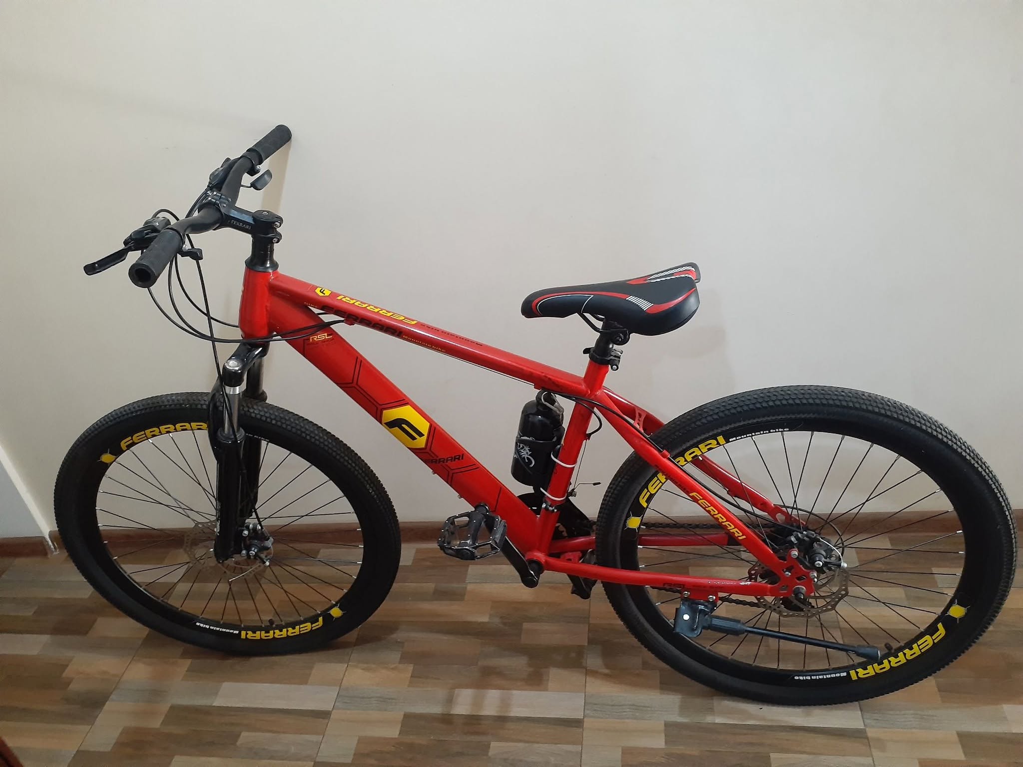 Avtomobil — 30,000֏