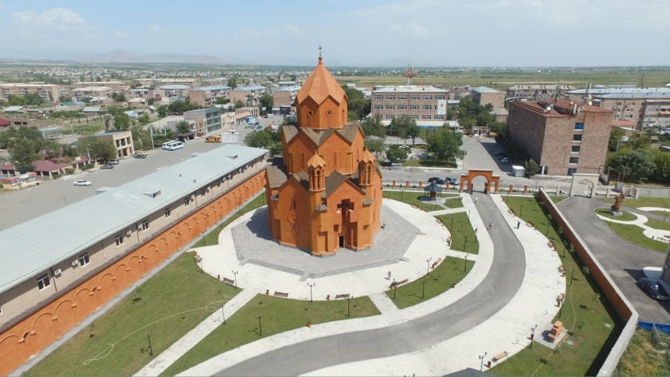 Паханьжвум е сварчик ира огнаконов кarkаси
