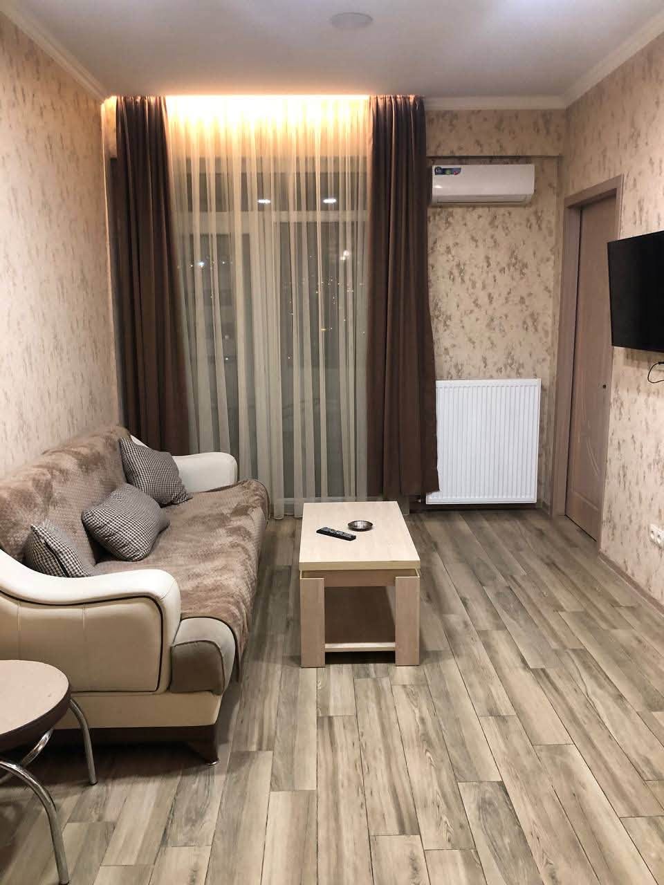 Kiraya verilir ev, Tiflis — $80
