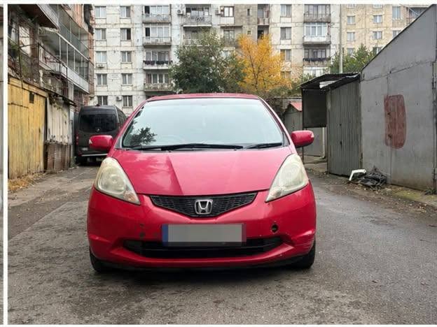 Продаётся Хонда Фит 2010 года 1.3 — 3,200$