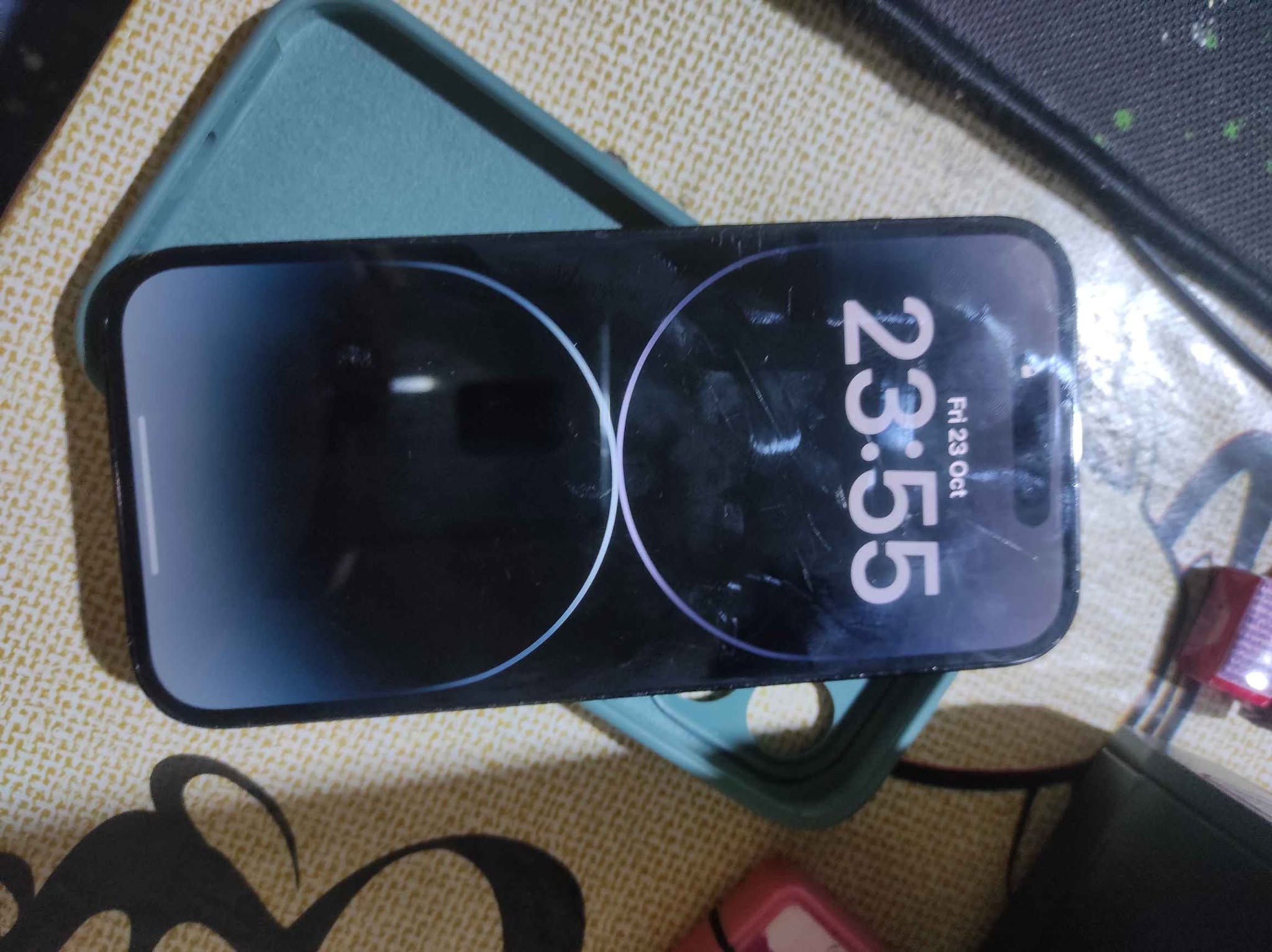 iPhone 14 Pro продается