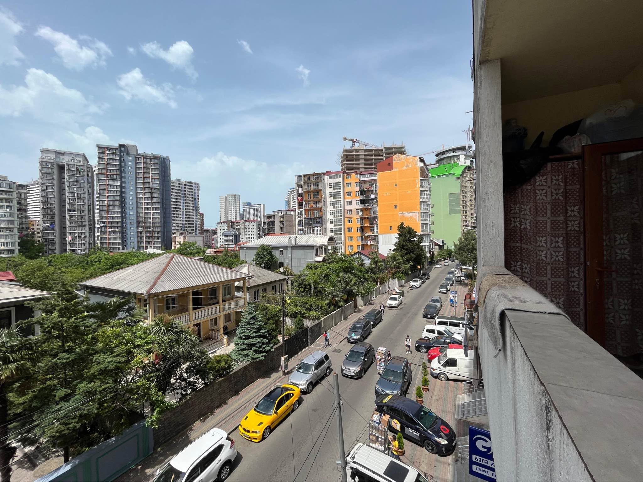 Продаётся квартира, Батуми — $135,000