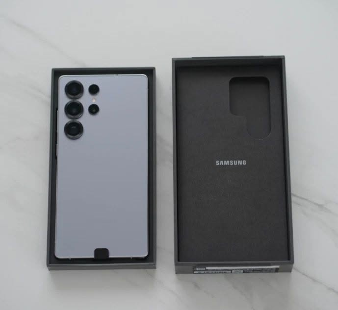 Samsung Galaxy S25 ULTRA ახალი, ყუთი 2026 — 2,000₾