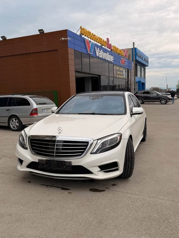 Mercedes-Benz 2015