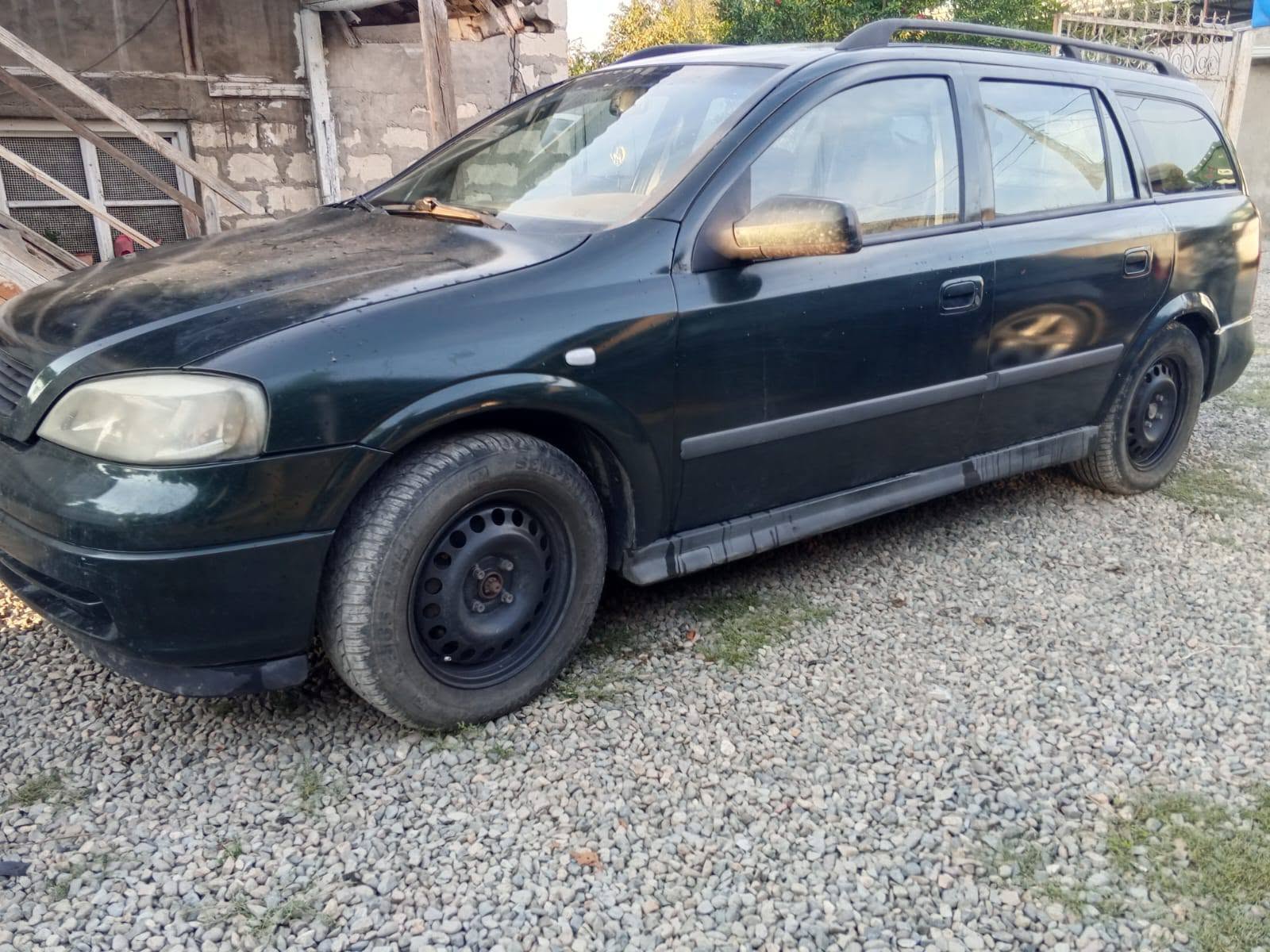 Avtomobil 1999 — 3,200₾