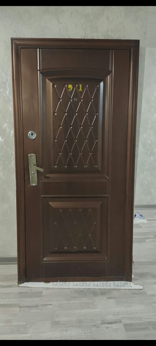 სეიფ ყაფი იყიდება ენი-97 ჰუნდურლუი-205 ფასი — 100₼