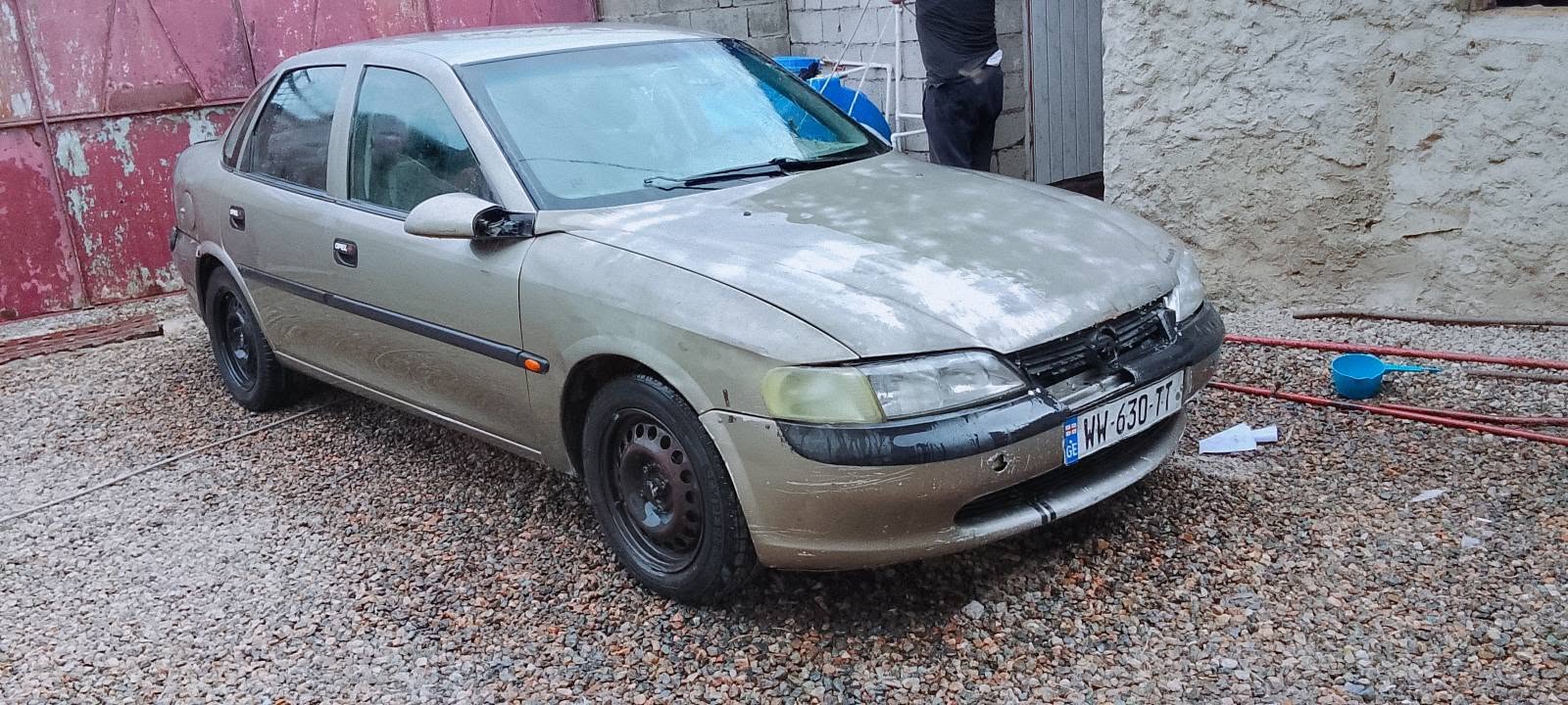Avtomobil 1996