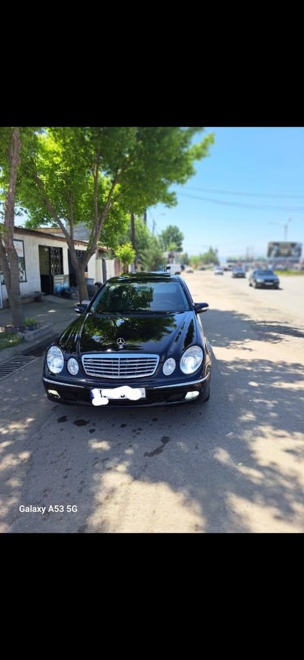 Автомобиль 2005 — 593 591 929 долларов