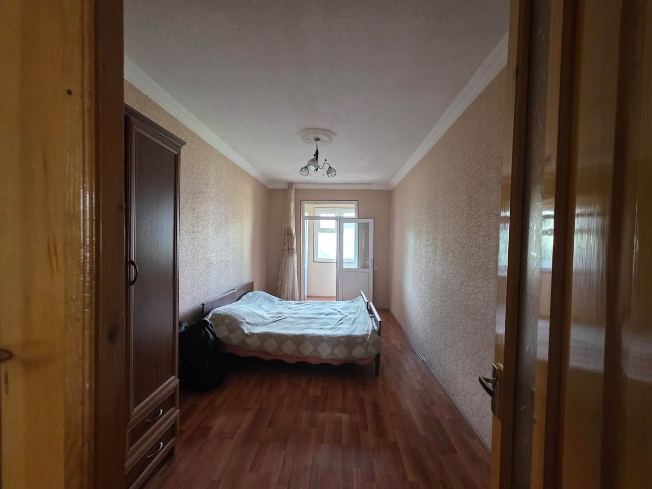 იყიდება 2-ოთახიანი ბინა, რუსთავი — $65,000