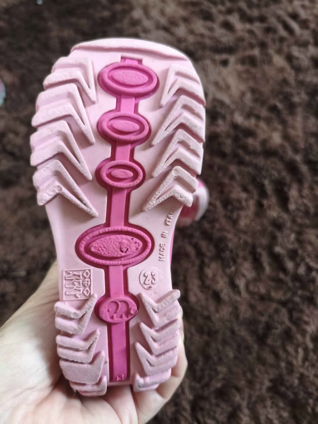 Pink children's shoes, size 23