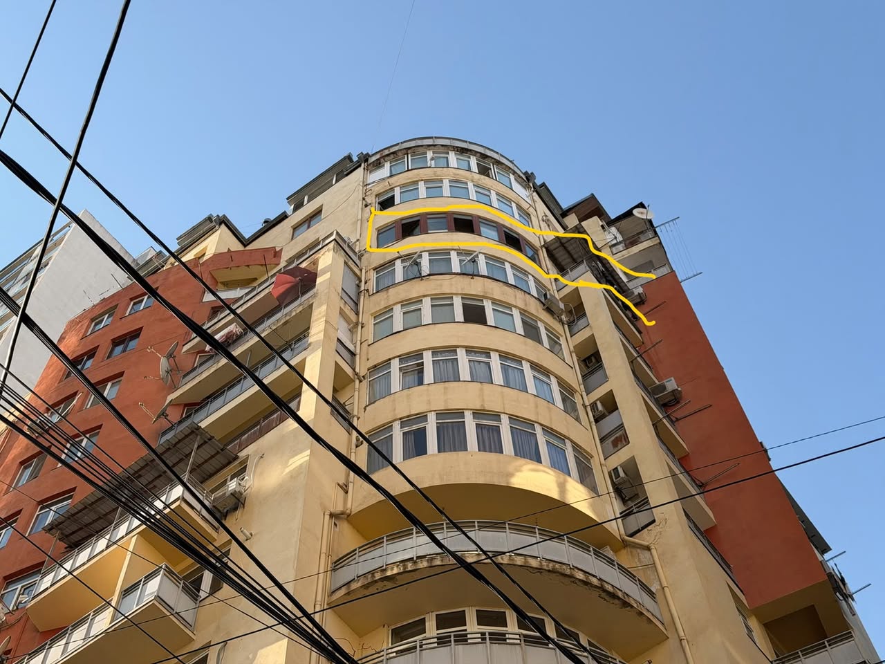 იყიდება ბინა, თბილისი — $261,360