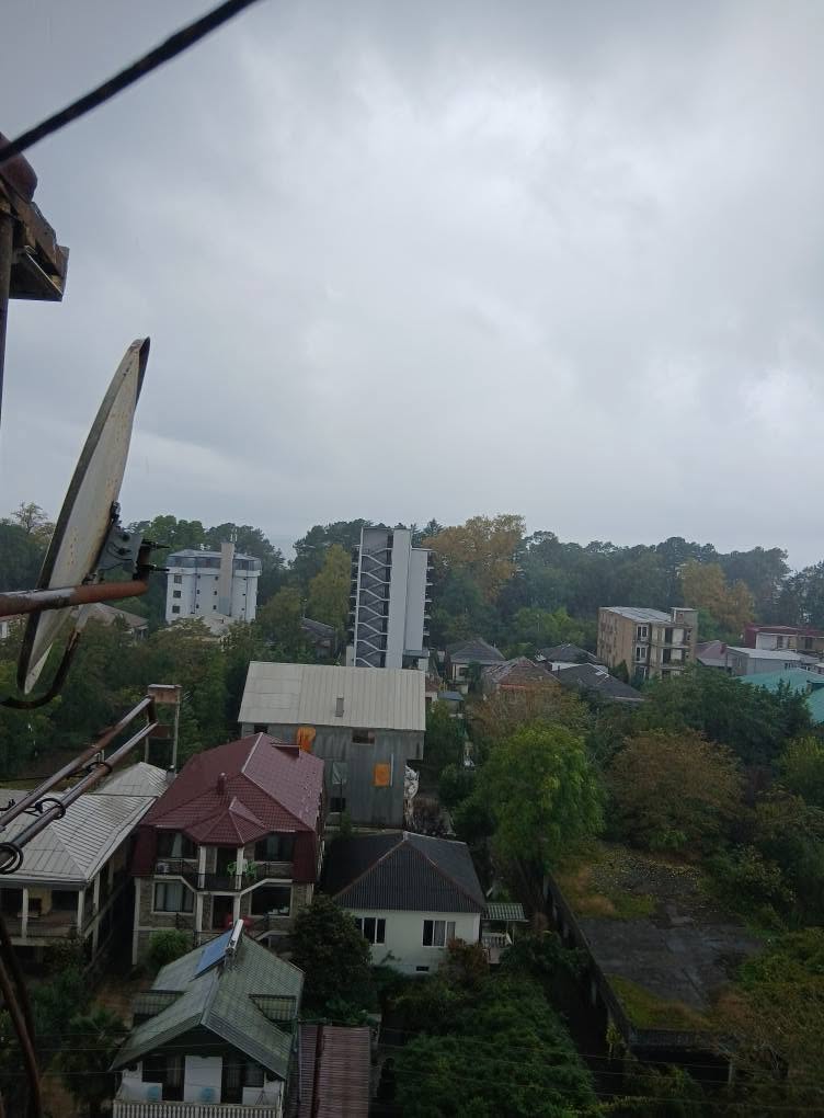 Kobuleti'de Rustaveli caddesinde daire satılık. 140 m2, 9. kat - 95,000$