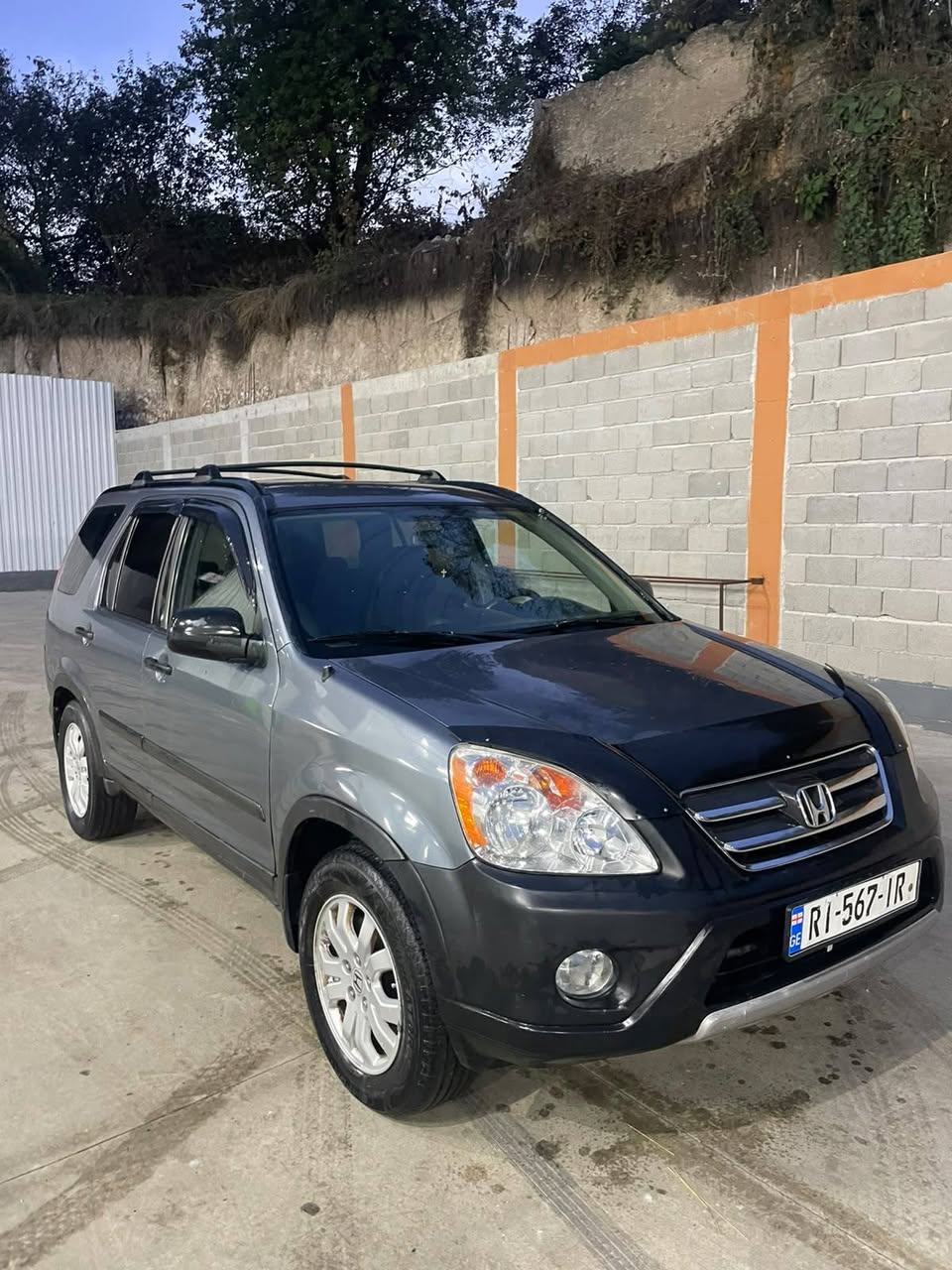 Honda CR-V 2006 — 4,400$