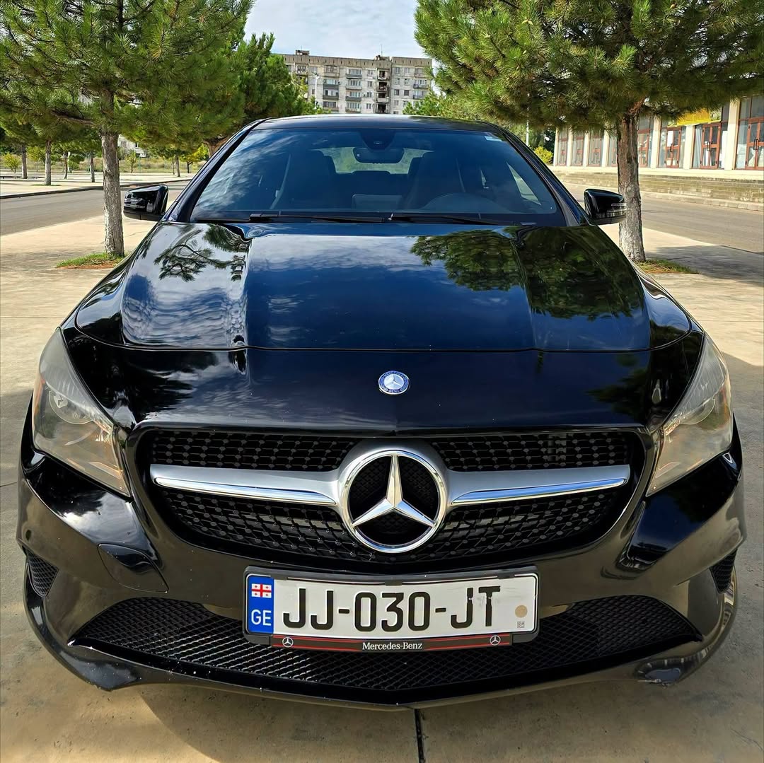 Mercedes-Benz Cla250 2015 — 8,800$