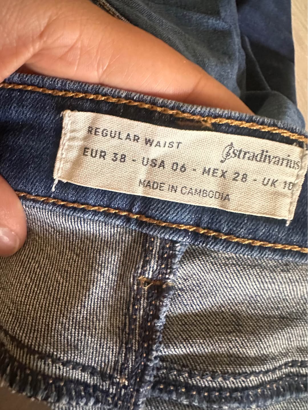 Astradivarius jeans, EUR 38