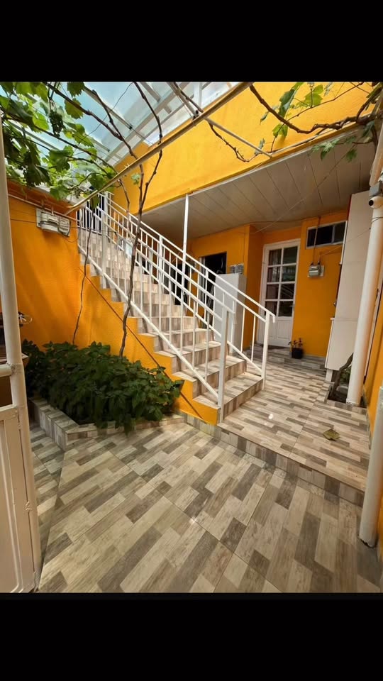 Kiralanır daire, Tiflis