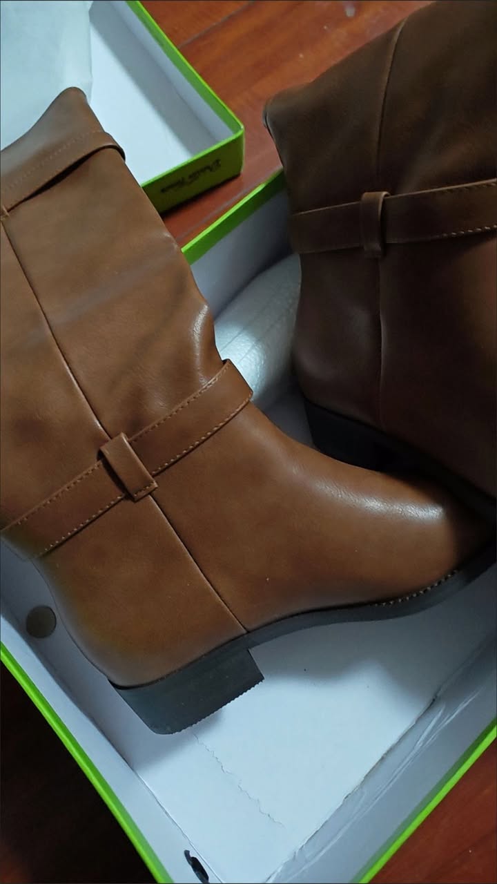 Brown buckle boots, pre-order in 2 weeks