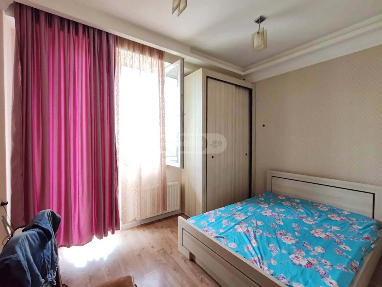 იყიდება 3-ოთახიანი ბინა, თბილისი — $145,000
