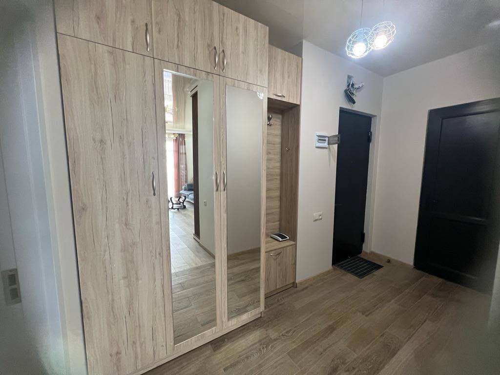 იჯარით გასაცემი 2 ოთახიანი ბინა, ბათუმი — $650