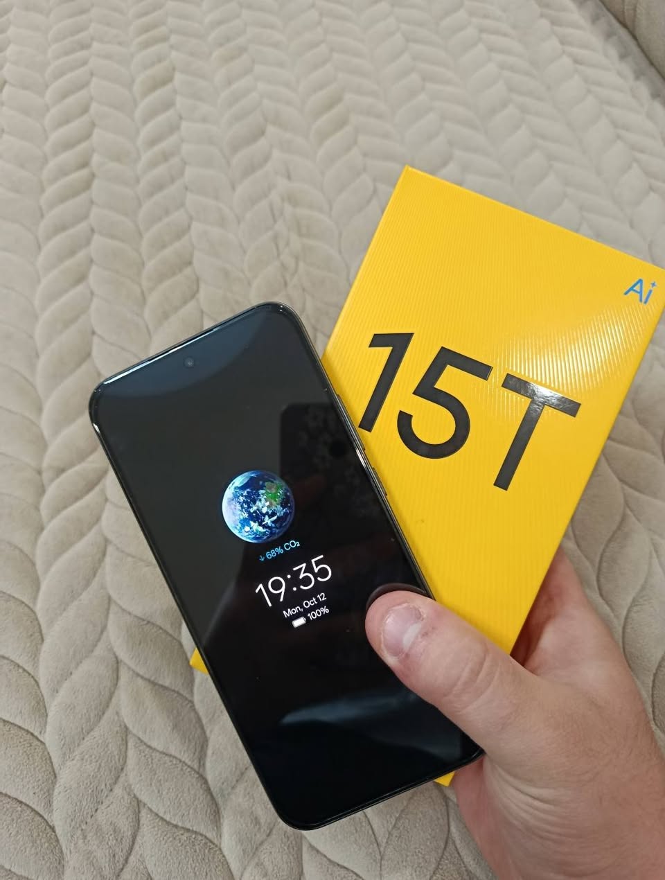 Realme 15t 8/256 yaxşı vəziyyətdədir, satılır. Realme 2028 - 550₾