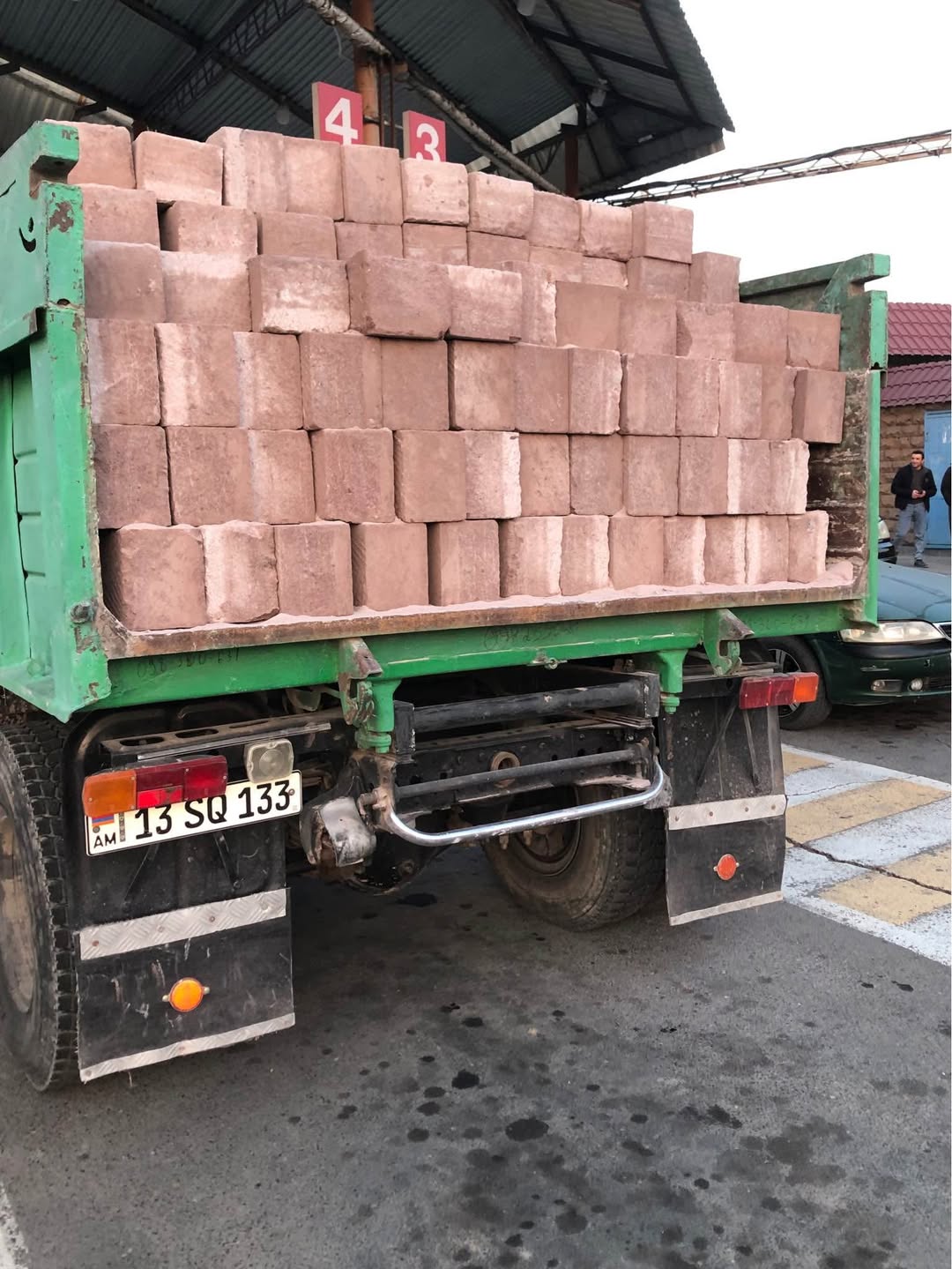 Տուֆ քարի բլոկներ, բեռնատար մեքենայի բեռնարժեք