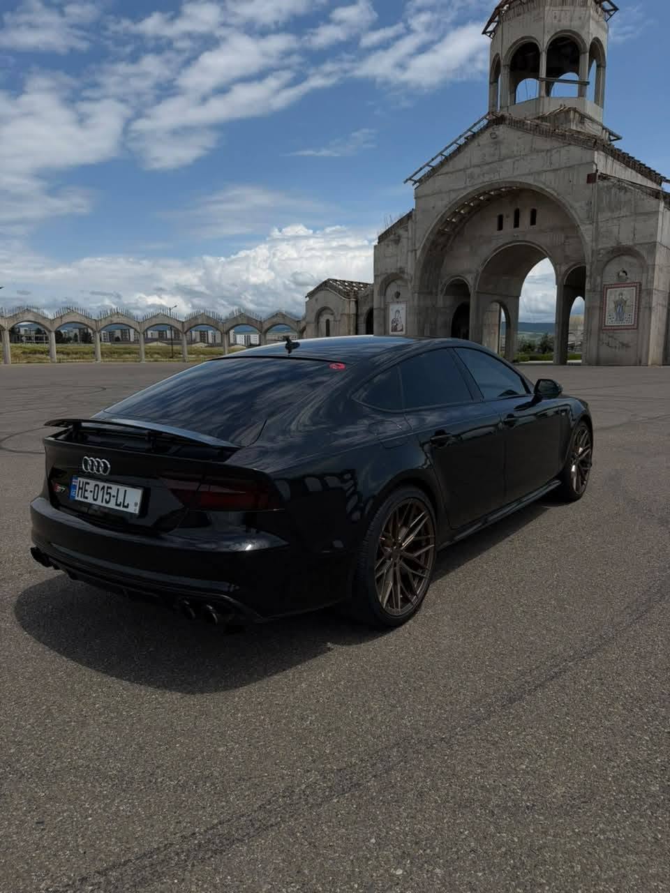 Audi S7 2017 — 18,500$