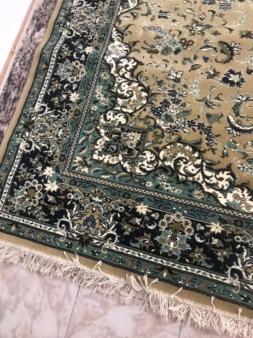 New carpet 2×3 m