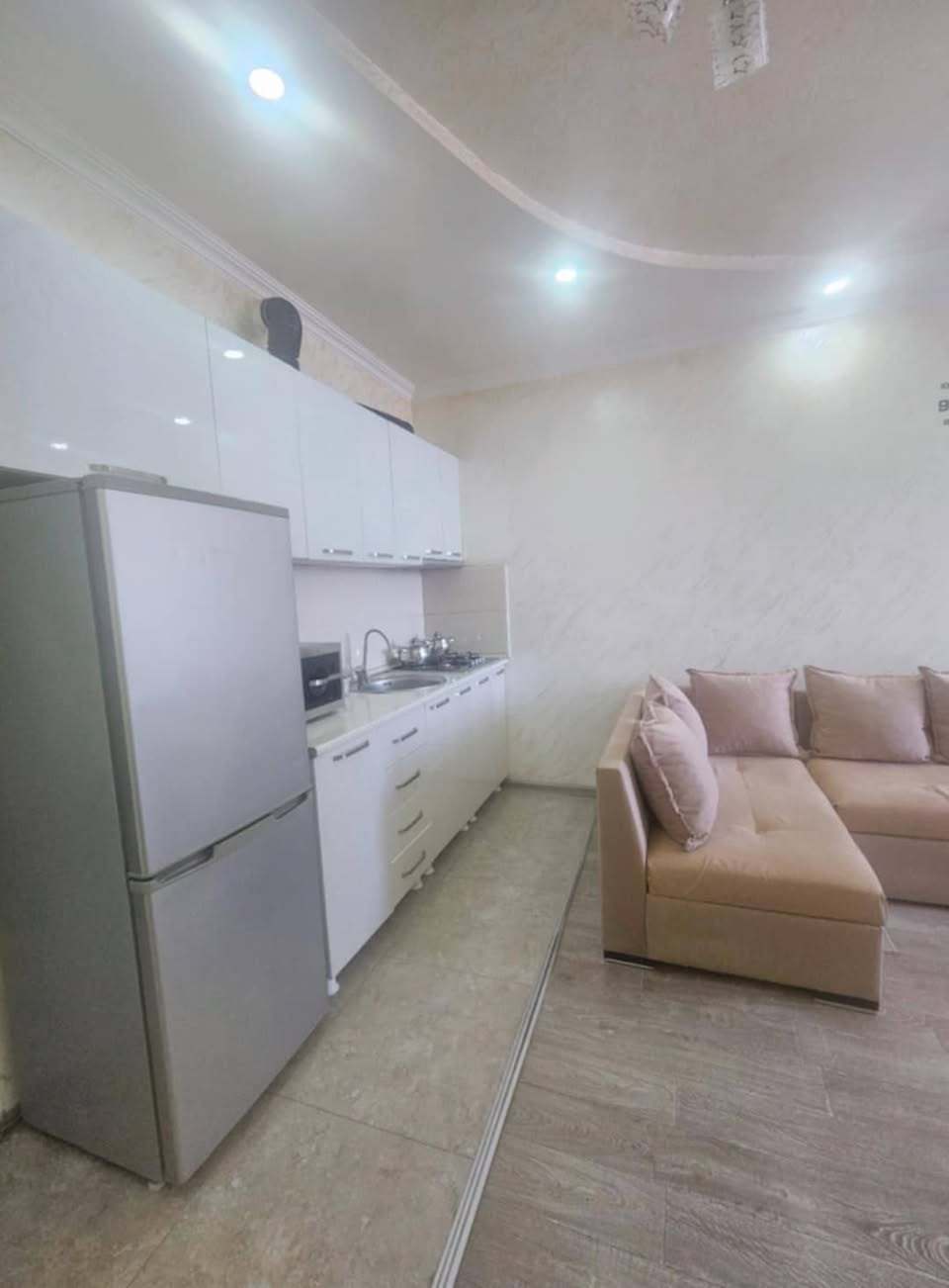 СРОЧНО! Сдается квартира 1+1 возле Гранд — 450$