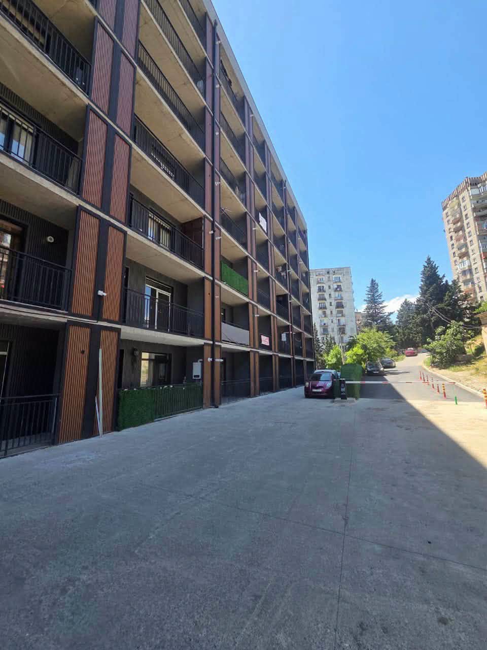 4 otaqlı mənzil satılıqdır, Tbilisi — 3,800 ₾