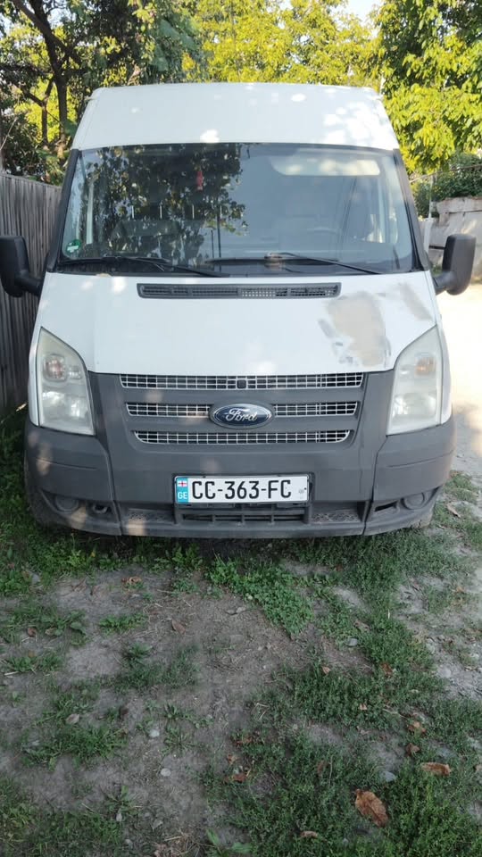 🚐 იყიდება მარშრუტკა 📅 2013 წლის — 6,500$