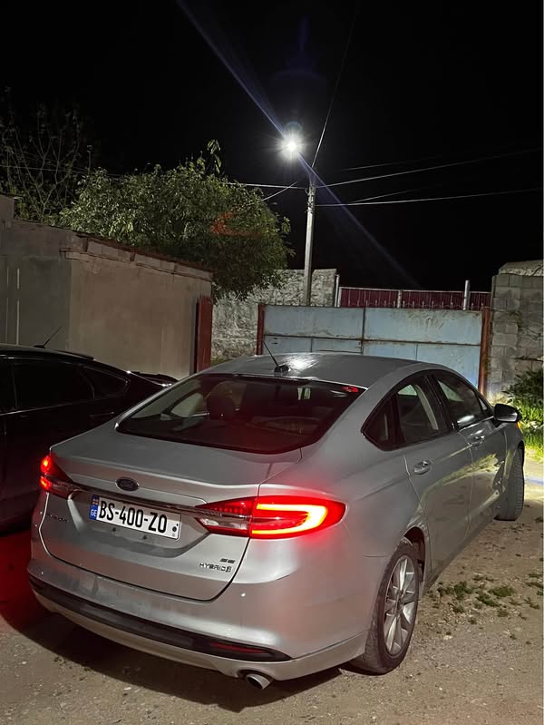 Avtomobil 2017 — 4,800$