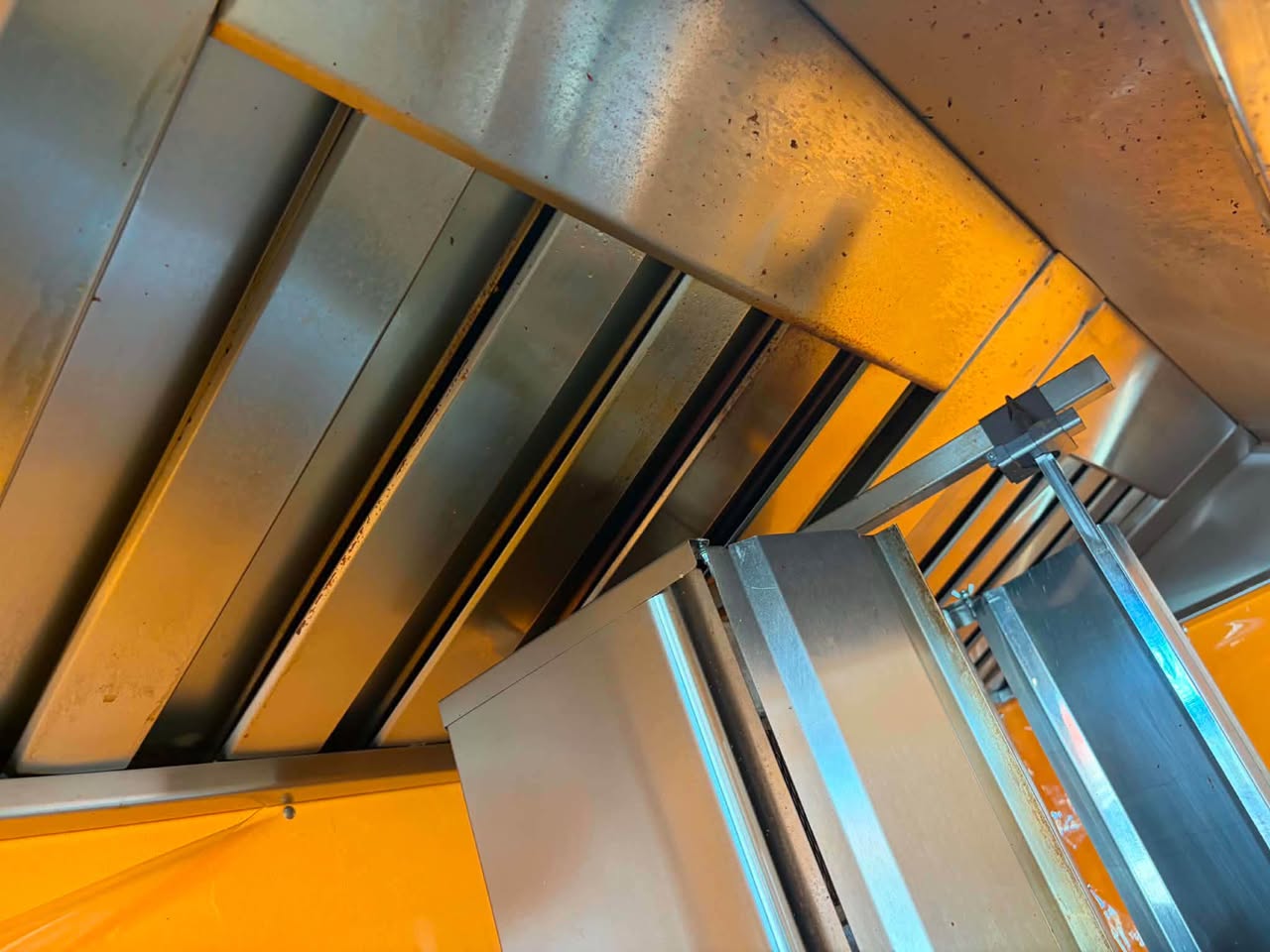 იყიდება გამწოვი 2300 ლარი