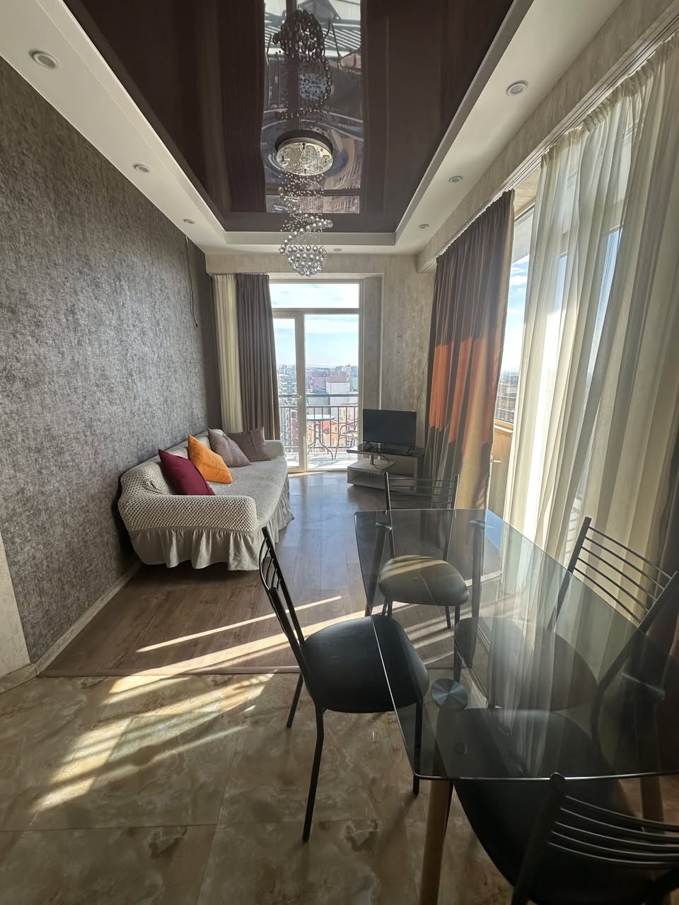 2 otaqlı mənzil satılır, Tbilisi — $107,000