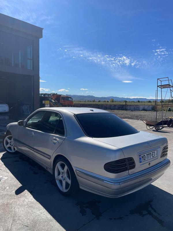 Avtomobil 2001 — 3,500$