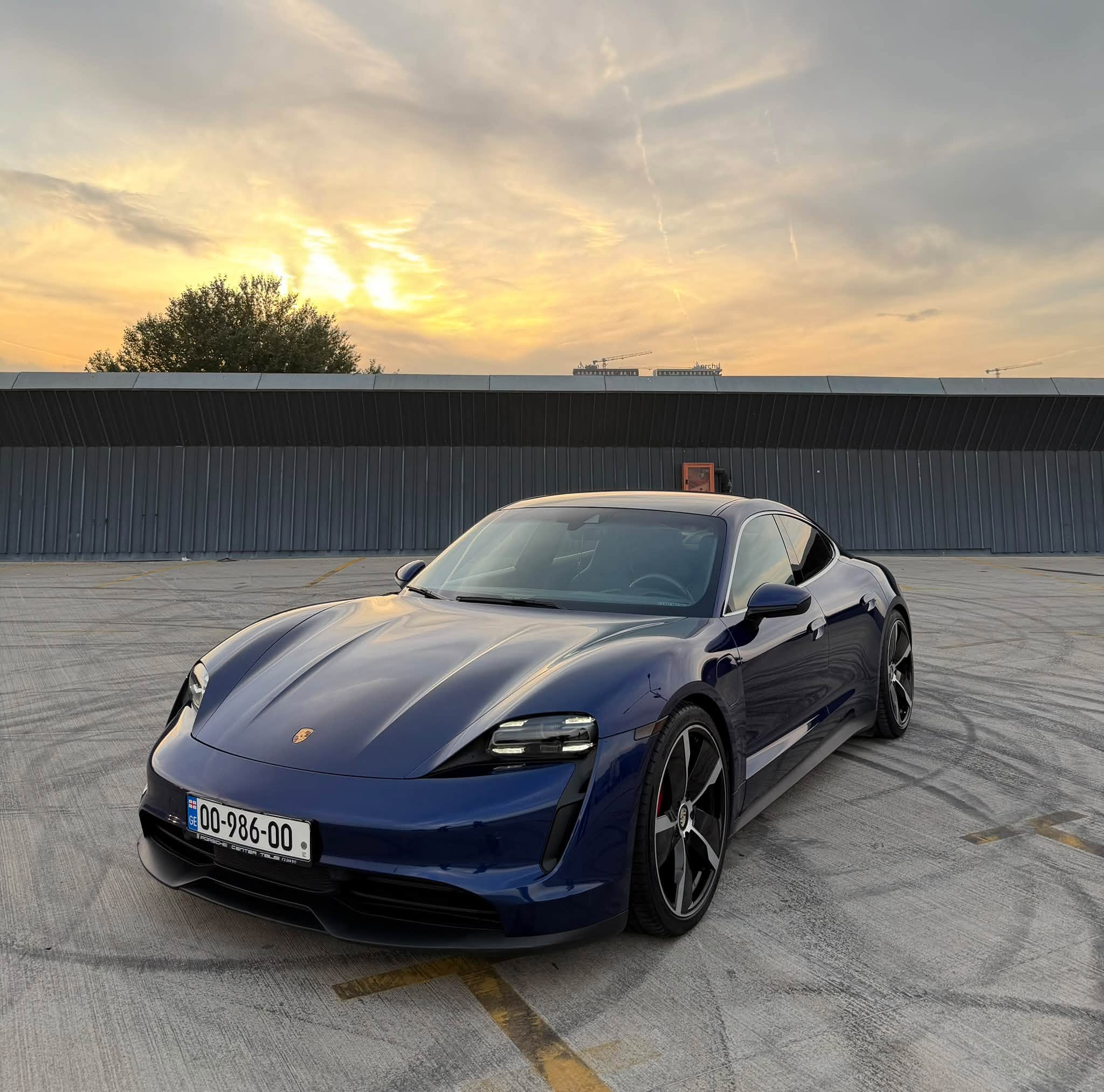 Porsche Taycan 2020