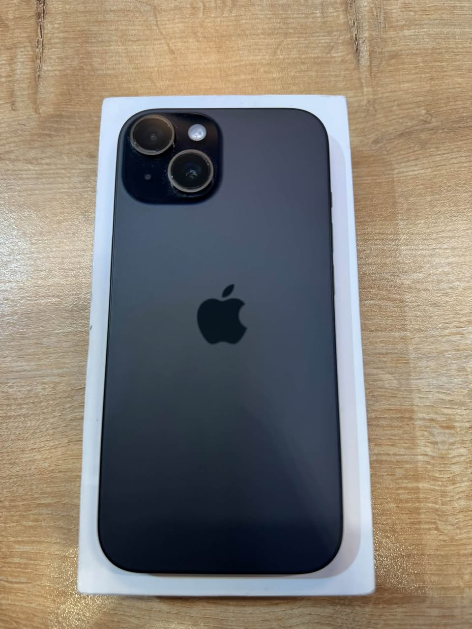 iPhone 15. 128 Gb mi amisa — 200,000֏