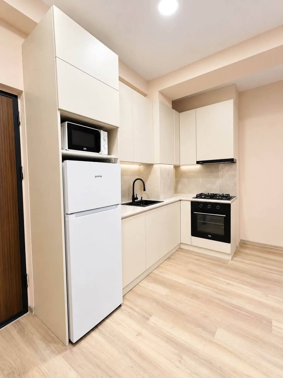 იყიდება 2-ოთახიანი ბინა, თბილისი — $75,000
