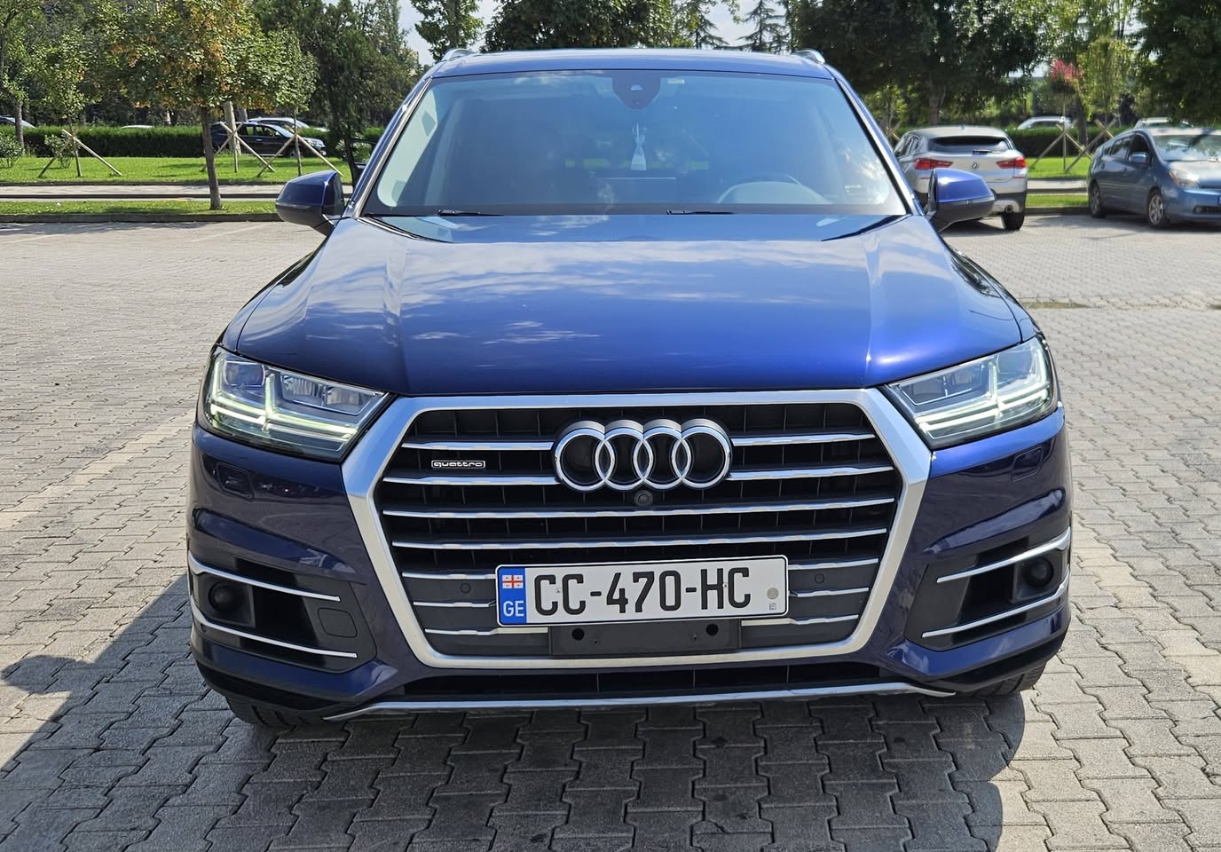 Audi Q7 2019 — 18,500$