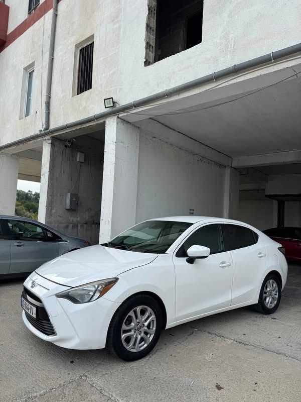 Toyota 2016 — 6,200$