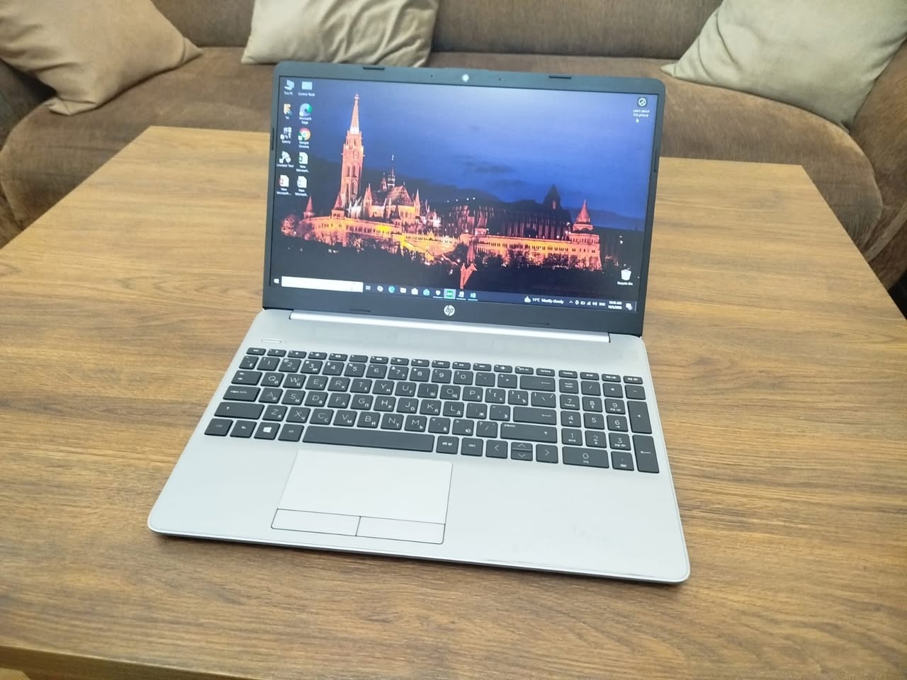 Satılık laptop, modeli HP G8 — 450₾
