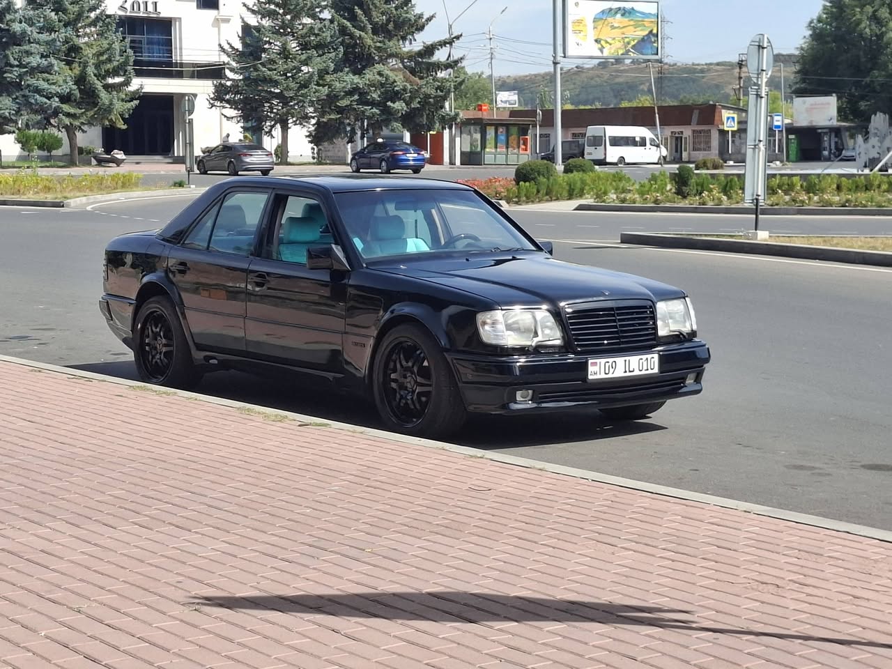 Автомобиль — 6,200$