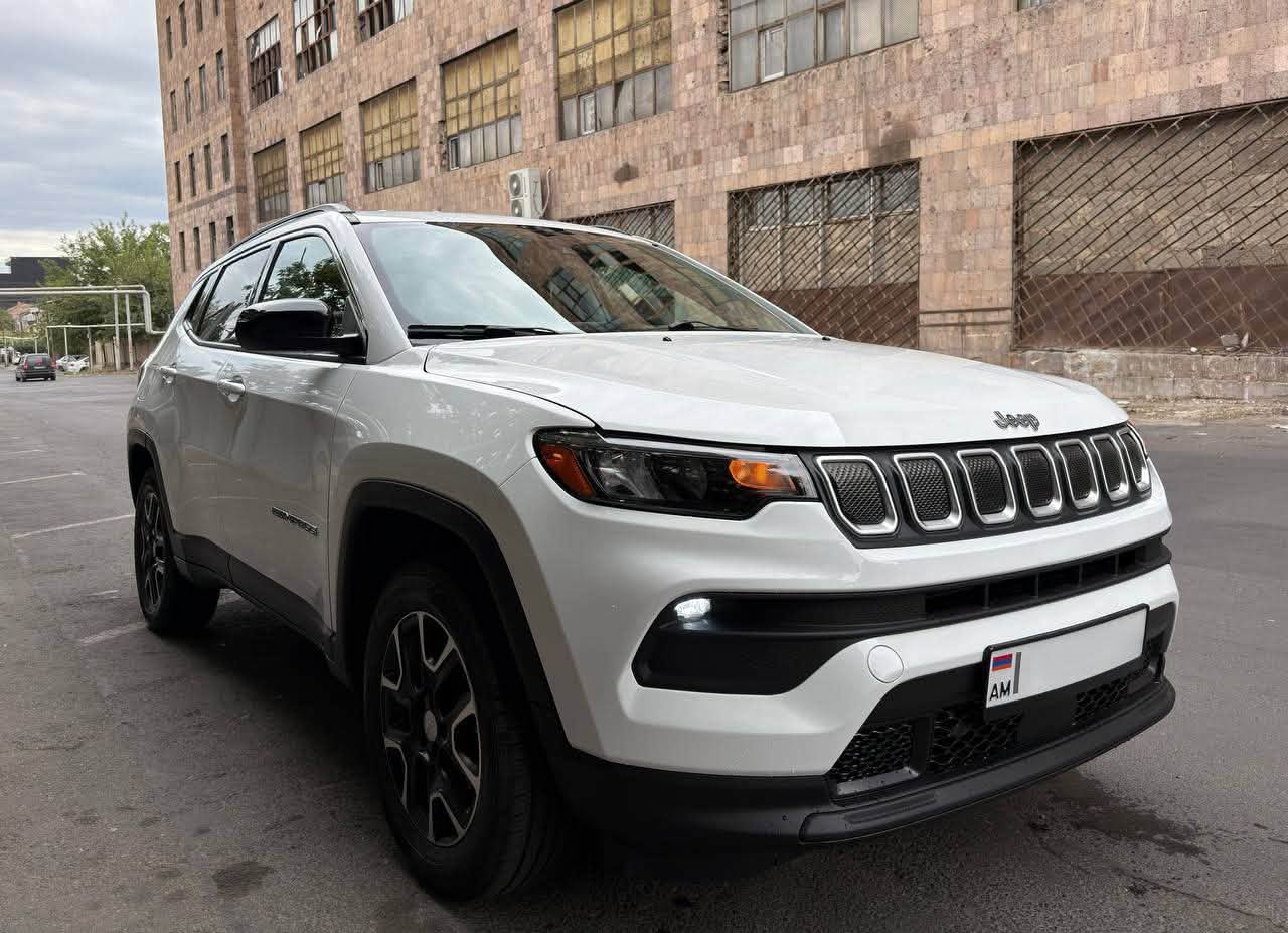 Jeep Compass 2022 — 18,800$